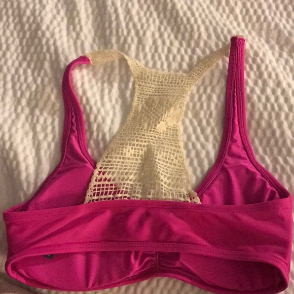 American Eagle swim top - Picture 2 of 2